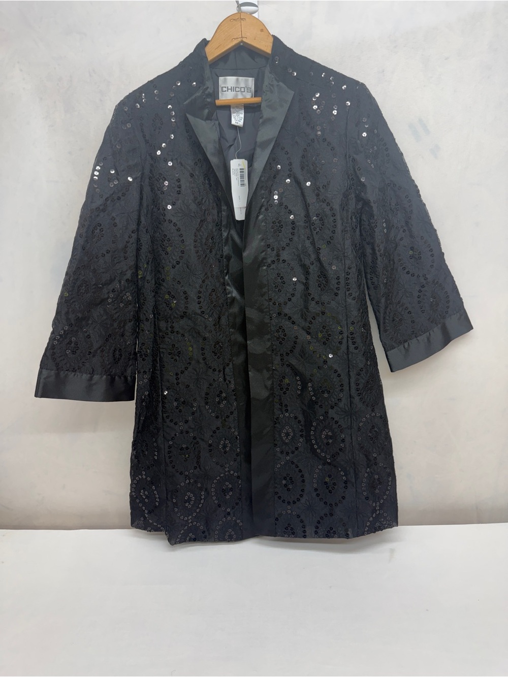 Chico's Black Sequin Embroidered Three-Quarter Sleeve Blazer